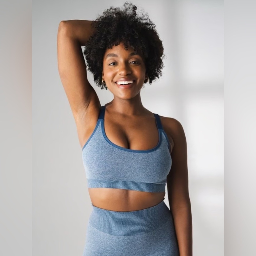 Vitality Seamless Formation Scoop Bra